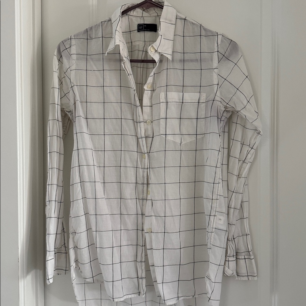 GAP White and Black Plaid Shirt